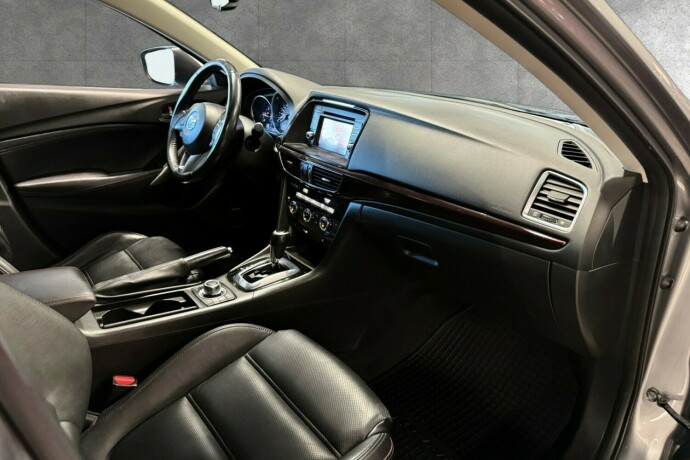 mazda-6-diesel-2015-big-19