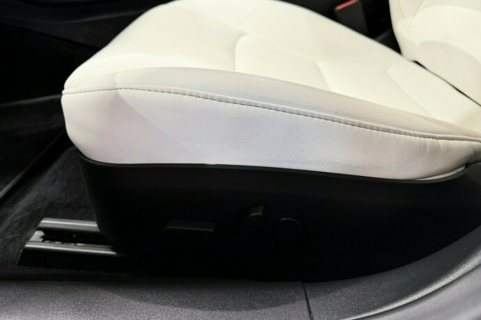 tesla-model-3-elektrisitet-2019-big-16