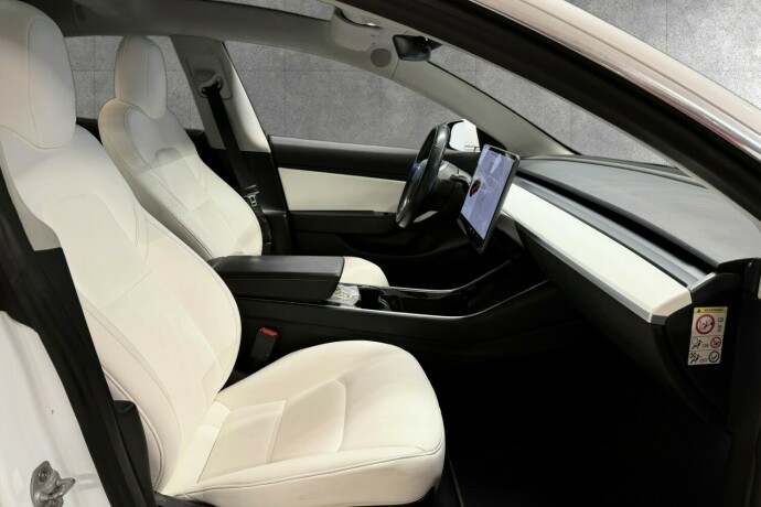 tesla-model-3-elektrisitet-2019-big-13