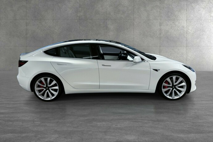 tesla-model-3-elektrisitet-2019-big-5