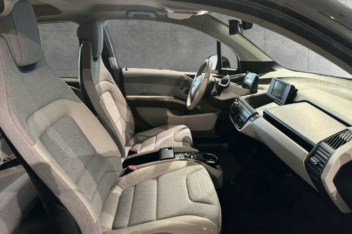 bmw-i3-elektrisitet-2015-big-12