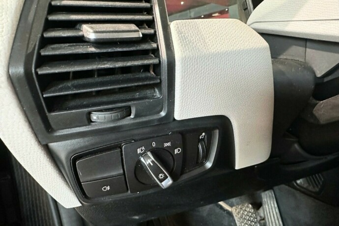 bmw-i3-elektrisitet-2015-big-15