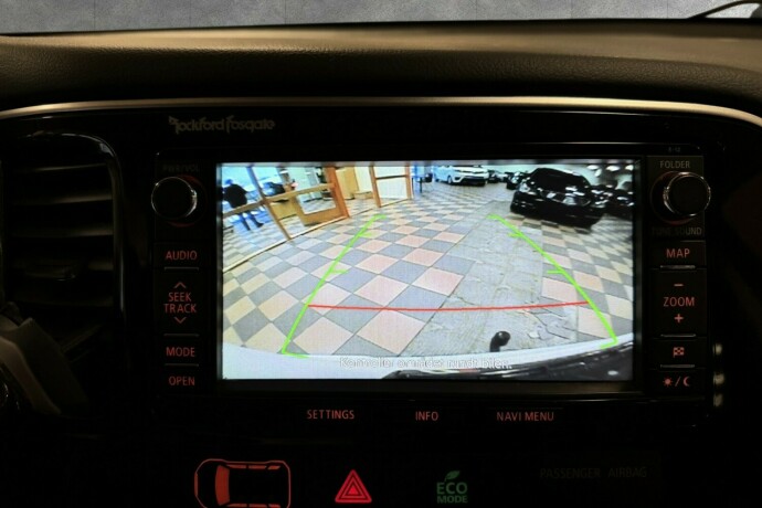 mitsubishi-outlander-elektrisitetbensin-2015-big-20