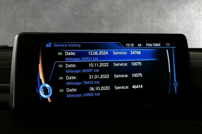 bmw-i8-elektrisitetbensin-2015-big-37