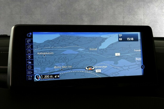 bmw-i8-elektrisitetbensin-2015-big-35