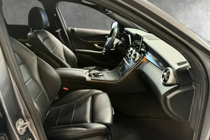 mercedes-benz-c-klasse-elektrisitetbensin-2018-big-20