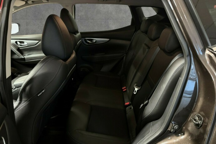 nissan-qashqai-diesel-2019-big-18