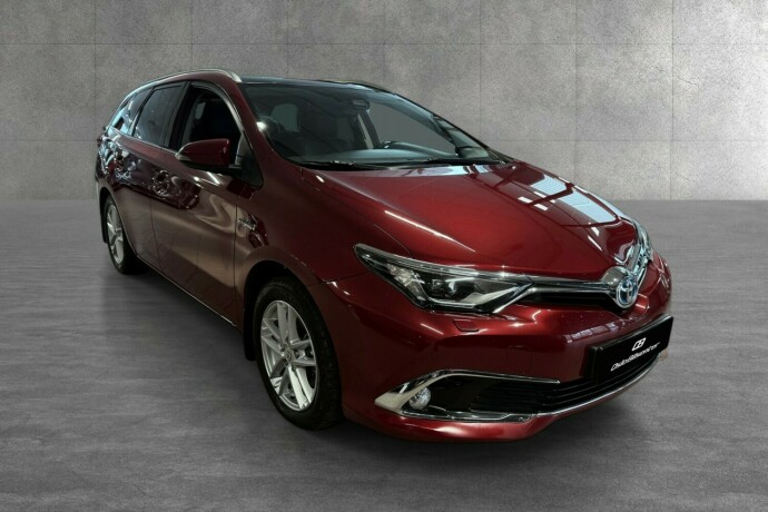 toyota-auris-elektrisitetbensin-2017-big-7