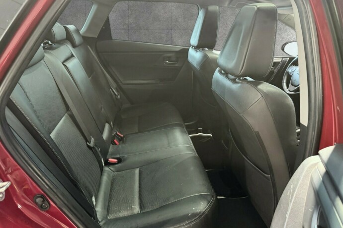 toyota-auris-elektrisitetbensin-2017-big-20