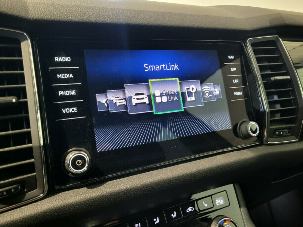 skoda-kodiaq-bensin-2018-big-17