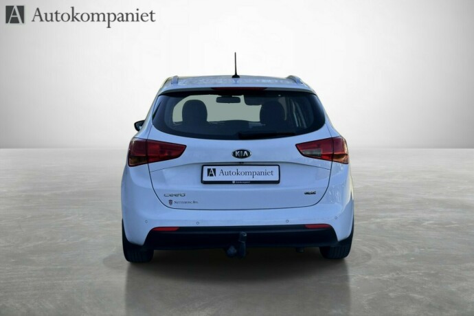 kia-cee039d-diesel-2014-big-3