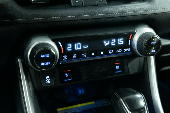 toyota-rav4-elektrisitetbensin-2019-big-17