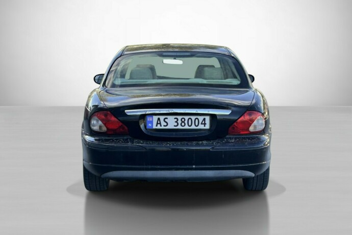 jaguar-x-type-diesel-2008-big-5