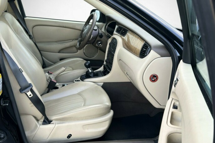 jaguar-x-type-diesel-2008-big-7