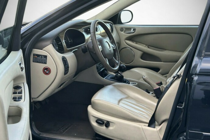 jaguar-x-type-diesel-2008-big-9