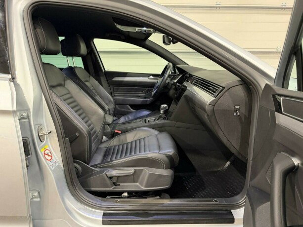 volkswagen-passat-elektrisitetbensin-2022-big-8