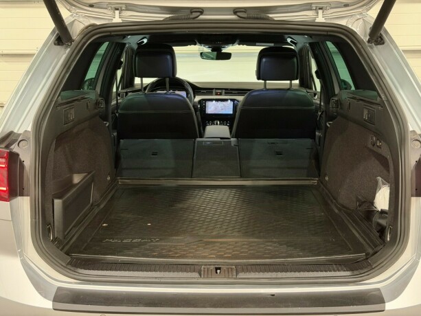 volkswagen-passat-elektrisitetbensin-2022-big-13