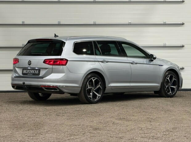 volkswagen-passat-elektrisitetbensin-2022-big-2
