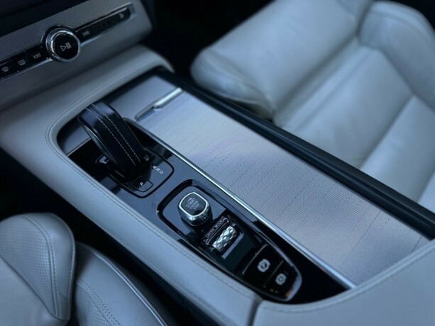 volvo-xc-90-elektrisitetbensin-2021-big-20
