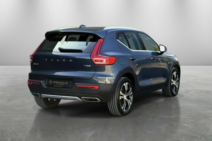 volvo-xc-40-plug-in-petrol-2020-big-6