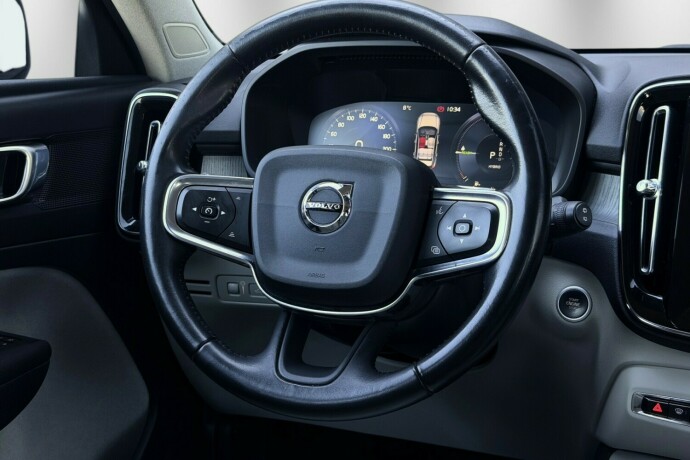 volvo-xc-40-plug-in-petrol-2020-big-15