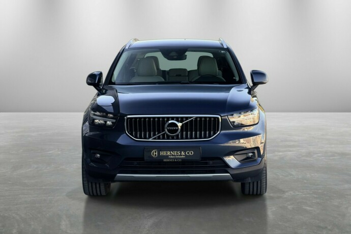 volvo-xc-40-plug-in-petrol-2020-big-2