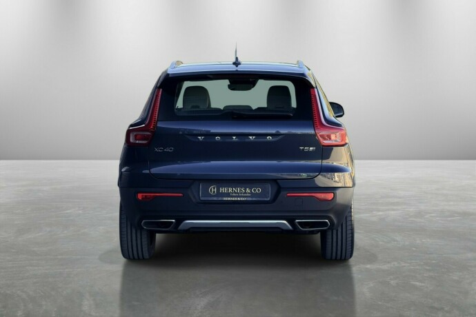 volvo-xc-40-plug-in-petrol-2020-big-4