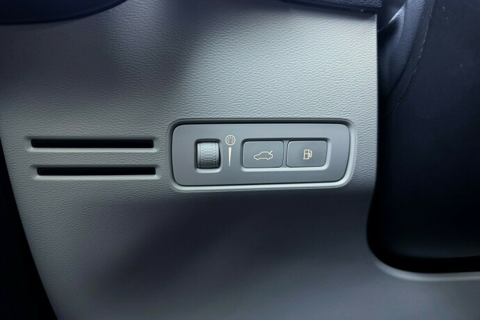 volvo-xc-40-plug-in-petrol-2020-big-25