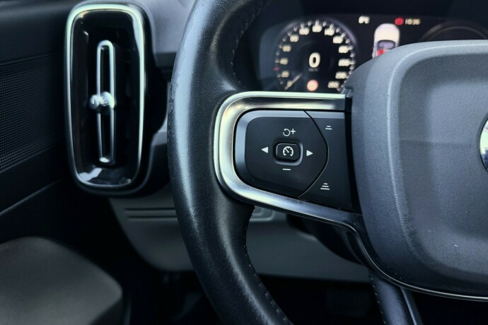 volvo-xc-40-plug-in-petrol-2020-big-16