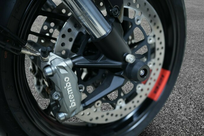 ducati-monster-821-bensin-2020-big-19