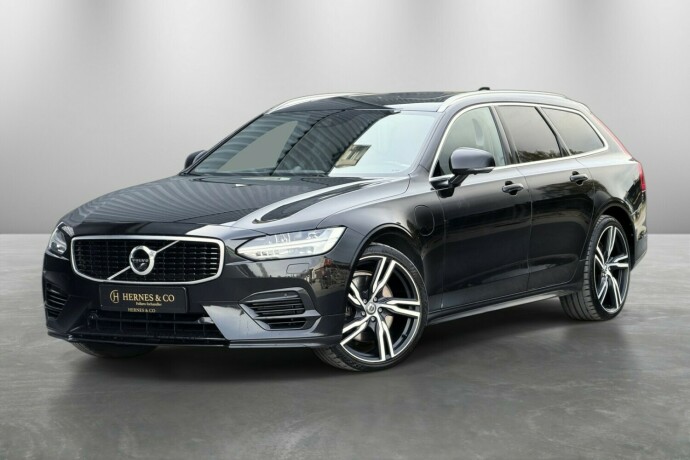 volvo-v90-elektrisitetbensin-2019-big-0