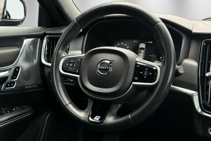 volvo-v90-elektrisitetbensin-2019-big-20