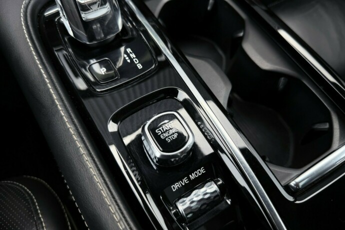 volvo-v90-elektrisitetbensin-2019-big-27