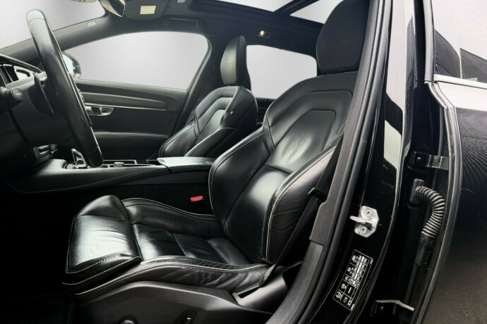 volvo-v90-elektrisitetbensin-2019-big-15