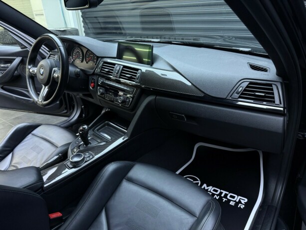 bmw-m3-bensin-2015-big-15