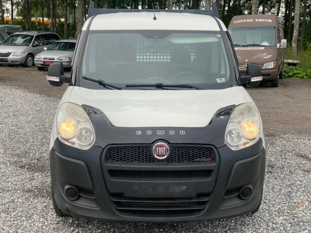 fiat-doblo-diesel-2012-big-1