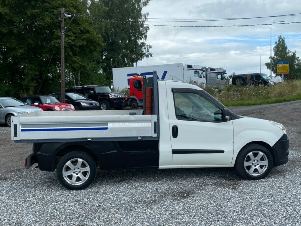 fiat-doblo-diesel-2012-big-7