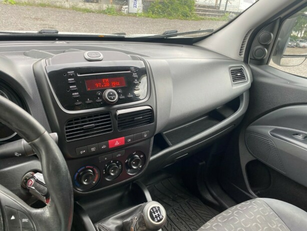fiat-doblo-diesel-2012-big-13