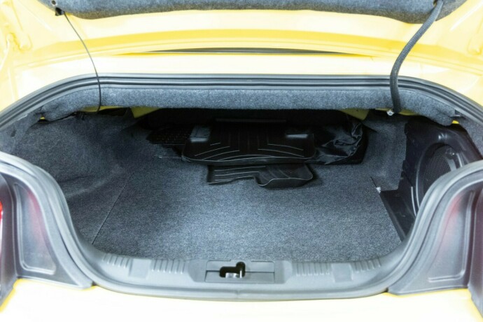 ford-mustang-bensin-2015-big-10