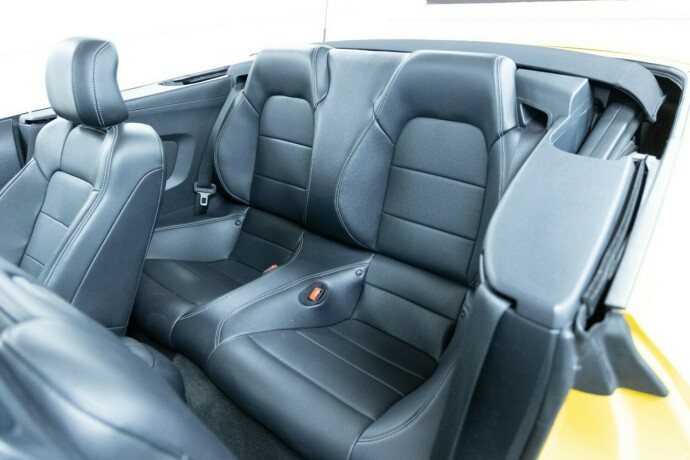 ford-mustang-bensin-2015-big-9