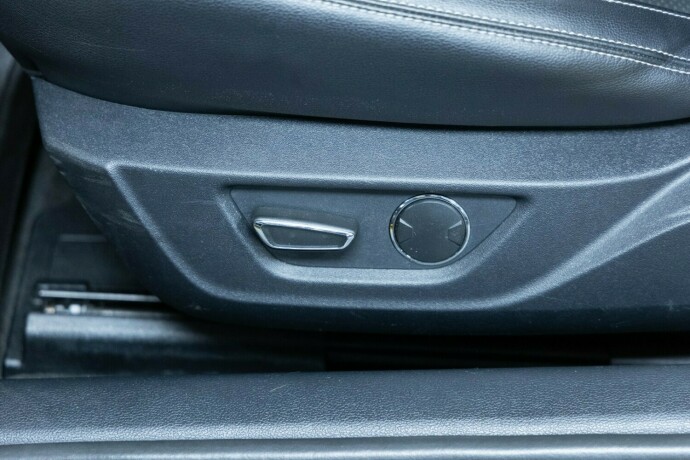 ford-mustang-bensin-2015-big-7