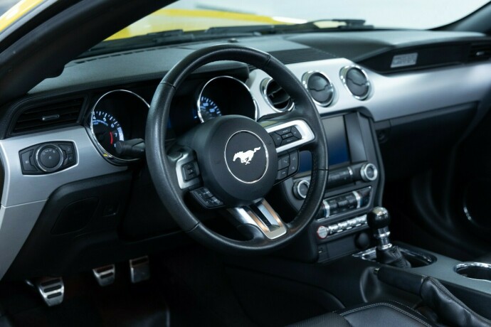ford-mustang-bensin-2015-big-5