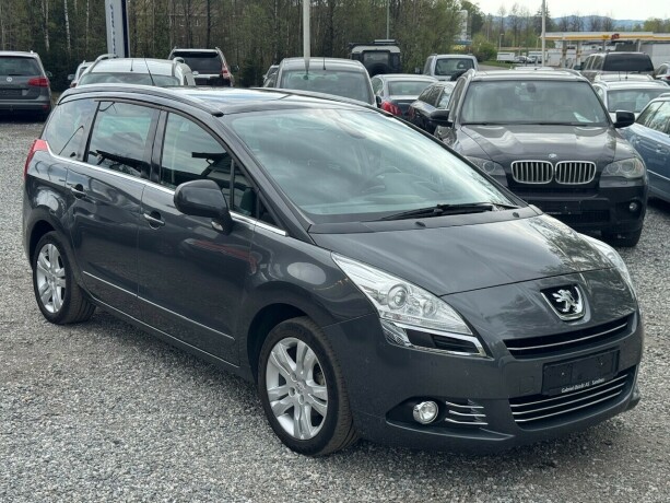 peugeot-5008-diesel-2012-big-6