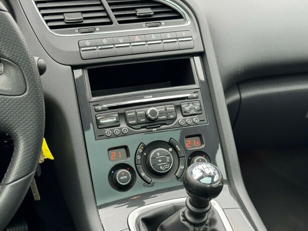 peugeot-5008-diesel-2012-big-18