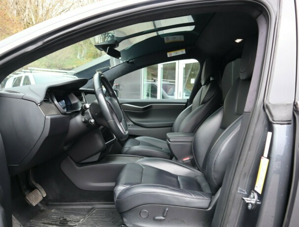 tesla-model-x-elektrisitet-2018-big-8