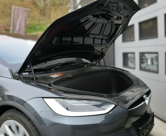 tesla-model-x-elektrisitet-2018-big-21