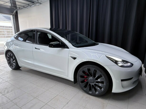 tesla-model-3-elektrisitet-2021-big-9