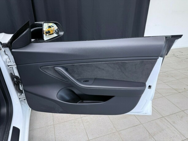 tesla-model-3-elektrisitet-2021-big-25
