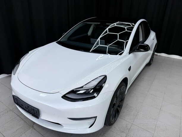 tesla-model-3-elektrisitet-2021-big-2