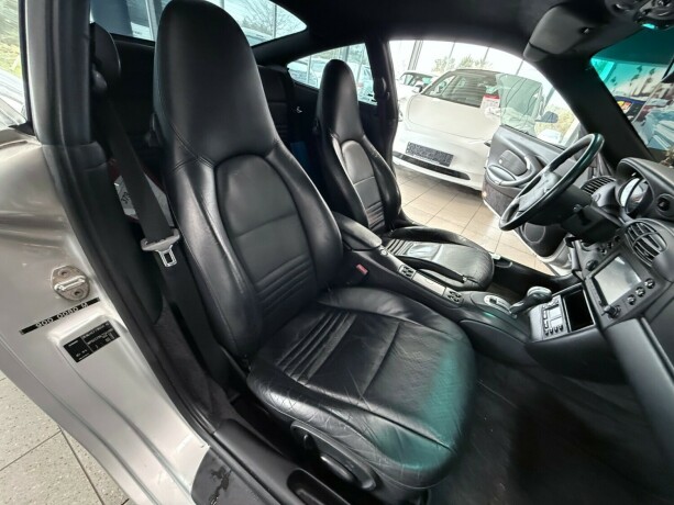 porsche-911-bensin-2000-big-40